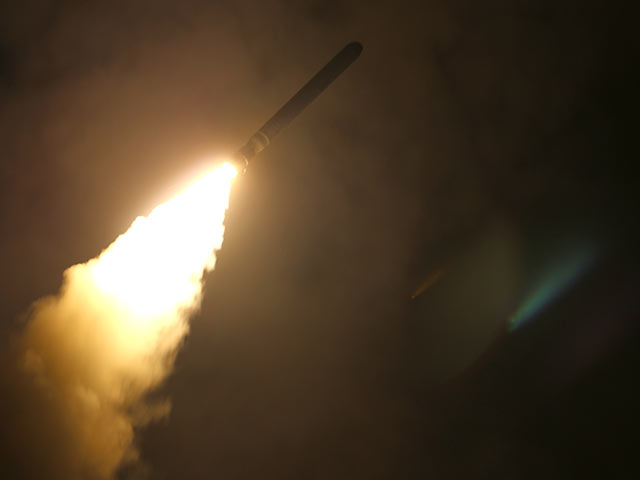 Запуск ракет по Сирии с Monterey ВМС США. 13 апреля 2018 года   