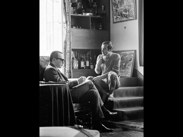 1965. Поэт и журналист Герберт Крецмер и Шарль Азнавур