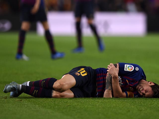 Лионель Месси забил и получил травму. "Барселона" победила "Севилью"