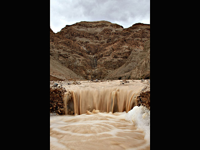 Иордания: в результате наводнения в районе Мертвого моря погибли пятеро школьников