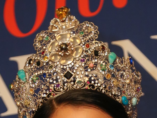 Победительницей конкурса "Мисс Земля" впервые стала представительница Вьетнама