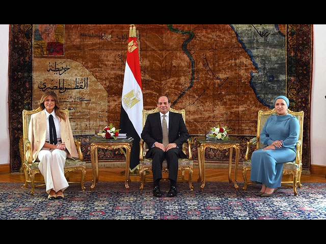 Мелания Трамп в Каире во время встречи с президентом Египта Абд аль-Фаттахом ас-Сиси