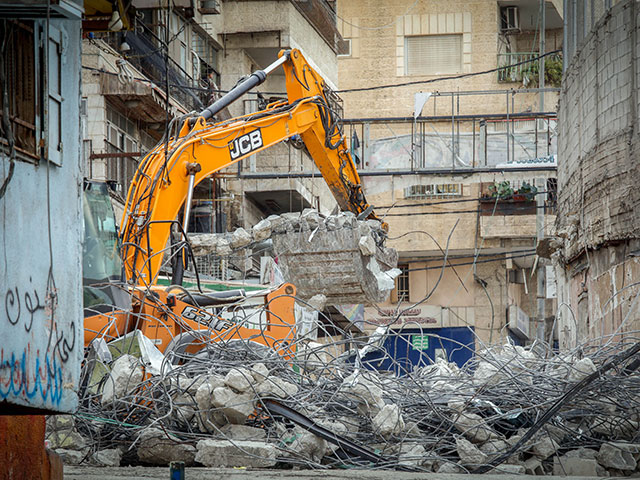 Разрушение здания в Шуафате. 21 ноября 2018 года