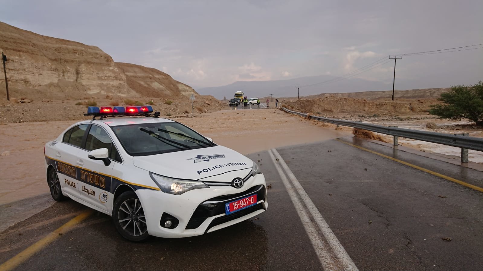 В результате аварии в районе Мертвого моря пострадали три человека