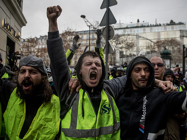 Протест "желтых жилетов" продолжается