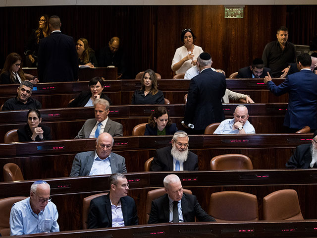 Нетаниягу отказался переносить голосование по роспуску Кнессета    