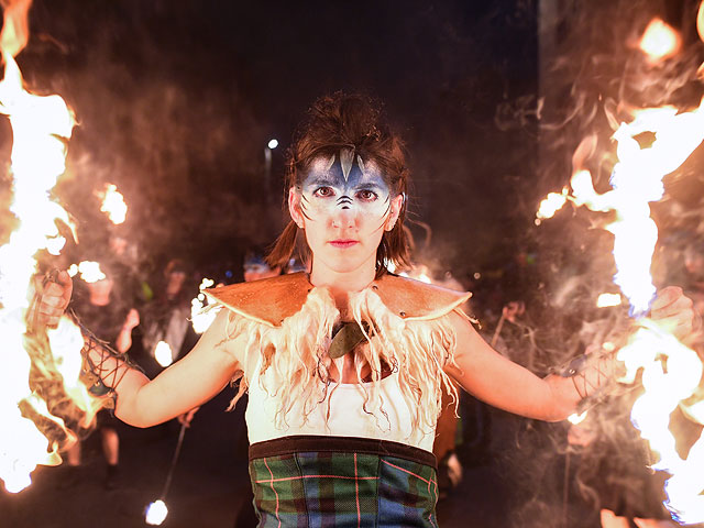Бесстрашные и рогатые: огненное шествие в Эдинбурге