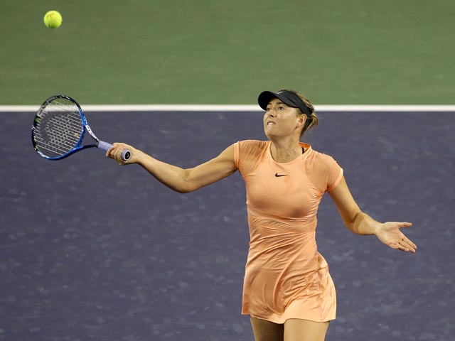 Мария Шарапова вышла в четвертьфинал турнира в Шэньчжене