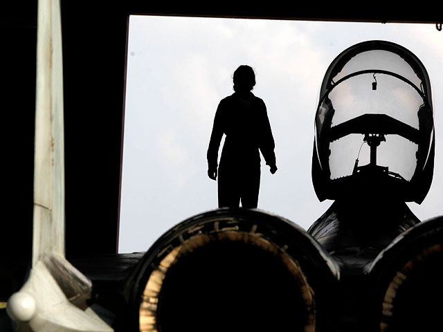 Обнаружен фонарь самолета F-15, отделившийся во время тренировочного полета  