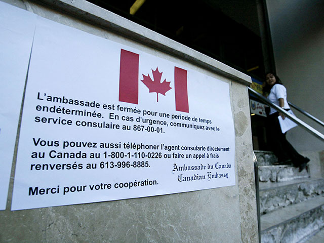 Бежавшая от семьи саудитка получила убежище в Канаде  
