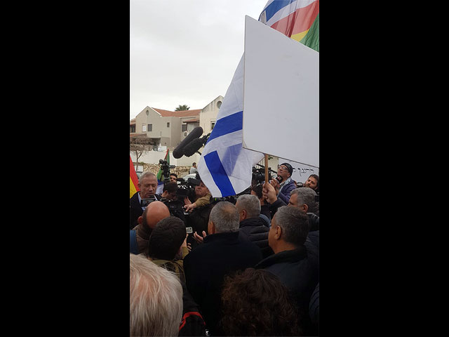 Митинг возле дома Бени Ганца. 14 января 2019 года