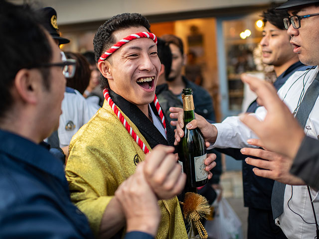 Кимоно и шампанское: праздник совершеннолетия в Японии