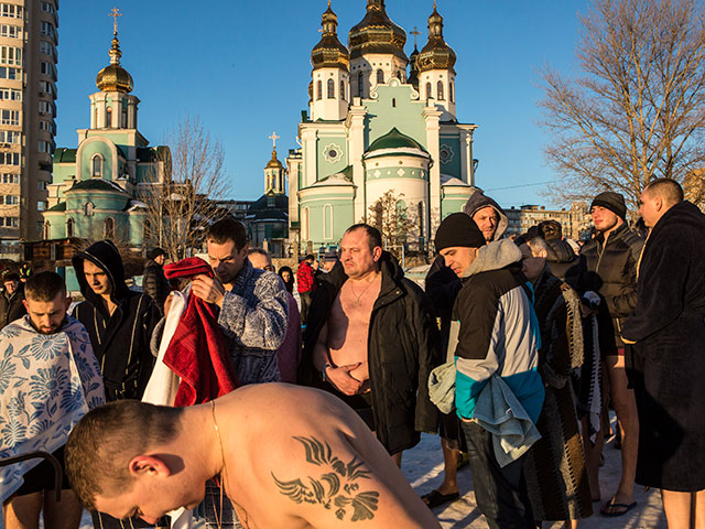 Крещенские купания в Киеве  