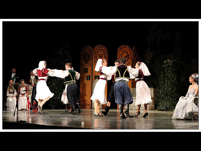 Оперетта "Веселая вдова" в постановке из Венгрии: с 25 января в 11 городах страны  