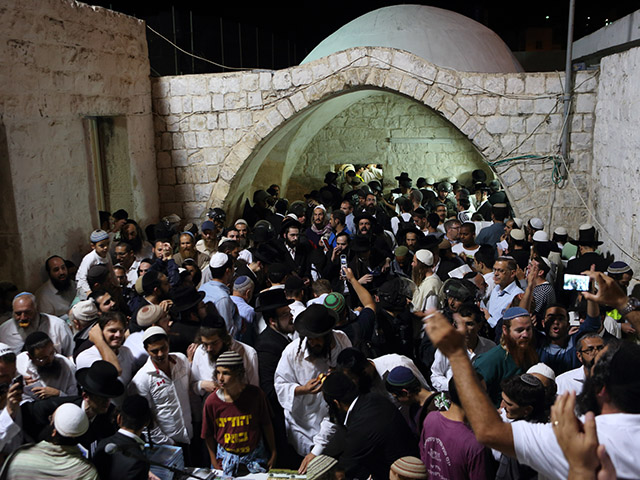 Еврейские паломники посетили гробницу Иосифа в Шхеме. Палестинские СМИ сообщают о беспорядках