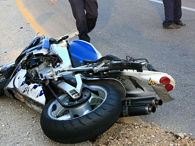 ДТП в Петах-Тикве, пострадал мотоциклист