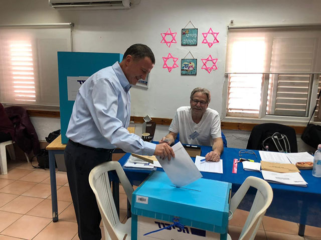 Началось голосование на праймериз в "Ликуде"  