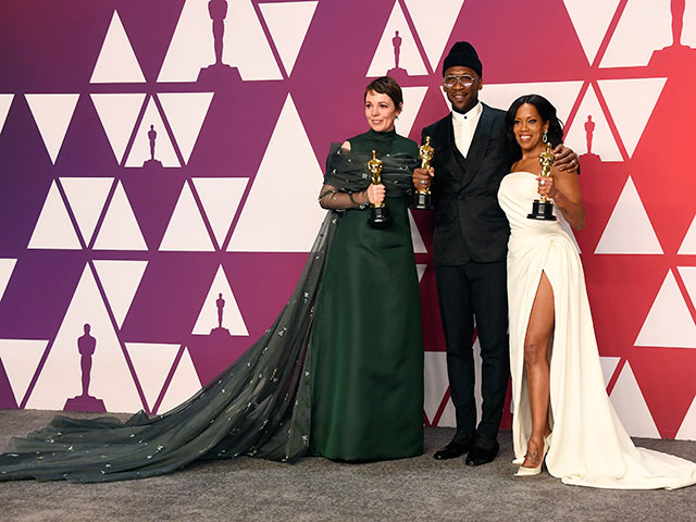  Оливия Колман, Махершала Али и Реджина Кинг на вручении "Оскара". 24 февраля 2019 года