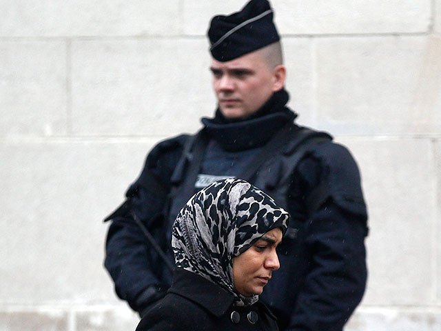 Le Temps: Мусульмане, все еще "нежелательные" во Франции  