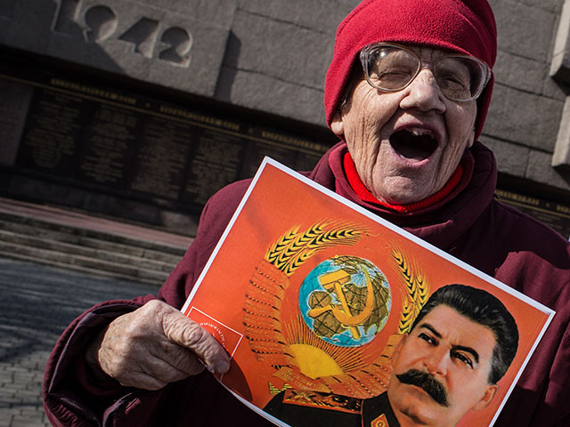 Bild: При Путине Сталина снова возводят в культ  