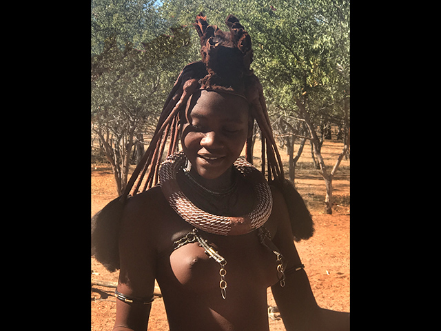 Девушка из племени Химба