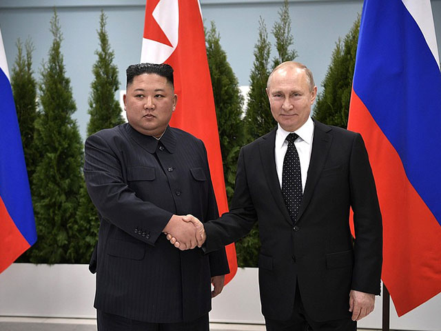 Ким Чен Ын и Владимир Путин  
