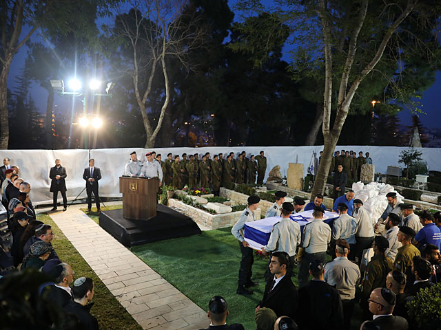 Похороны Захарии Баумеля на горе Герцля, 4 апреля 2019 года