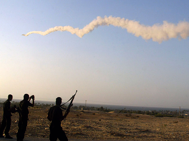 СМИ сообщают об учениях ХАМАСа в Газе. Ракета упала возле Ашдода