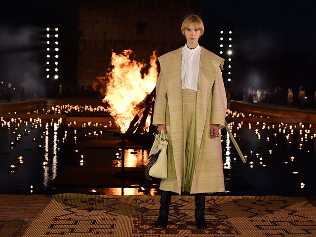 Мода среди огней: показ Dior в Марракеше