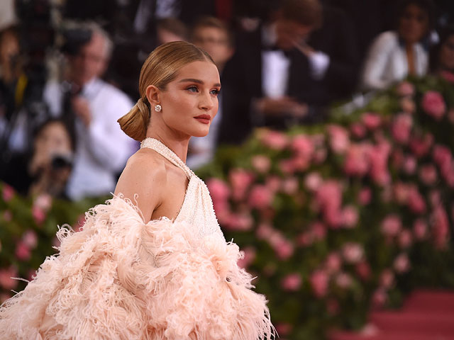 Церемония Met Gala в Нью-Йорке