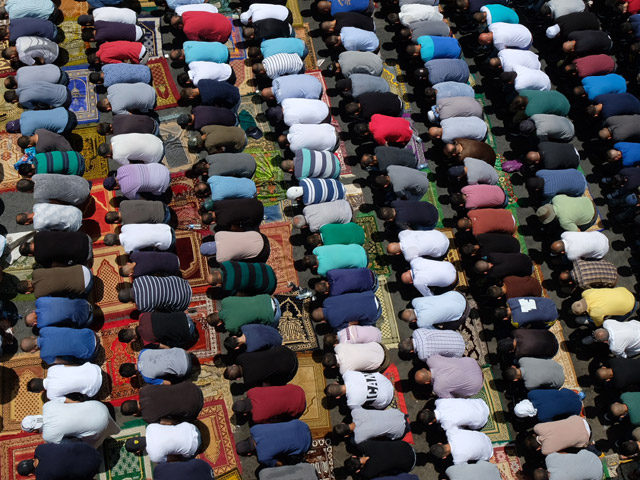 Около 200 тысяч мусульман молились на Храмовой горе в Иерусалиме во вторую пятницу Рамадана