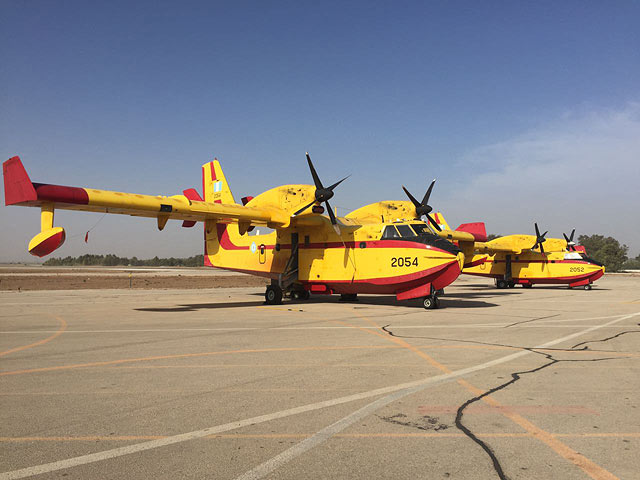 В Израиль прибыли пожарные самолеты из Италии, Греции и Словении, а также вертолеты из Египта