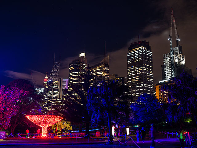 "Яркий Сидней": крупнейший фестиваль света в Южном полушарии