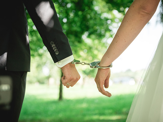 Девушка из Небраски вышла замуж за отца &#8211; в пику сводной сестре