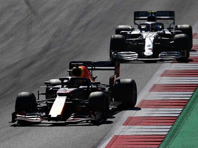 Формула 1. Победителем Гран-при Австрии стал Макс Ферстаппен. "Ред Булл" прервал серию "Мерседеса"