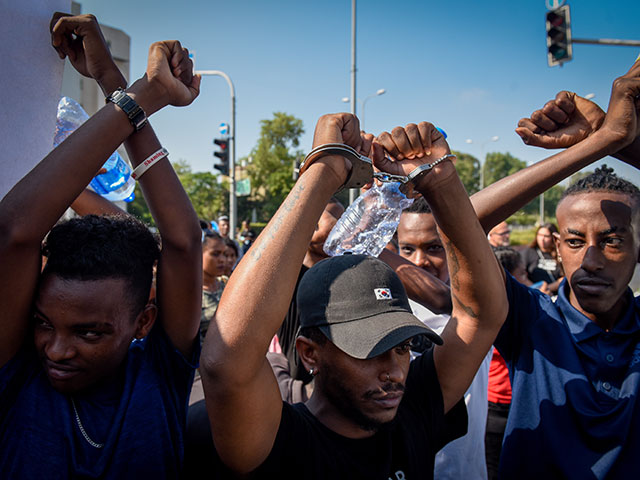 По стране вновь пройдут акции протеста эфиопской общины  