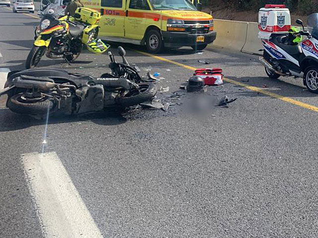 Мотоциклист получил тяжелые травмы в результате ДТП на шоссе Аялон