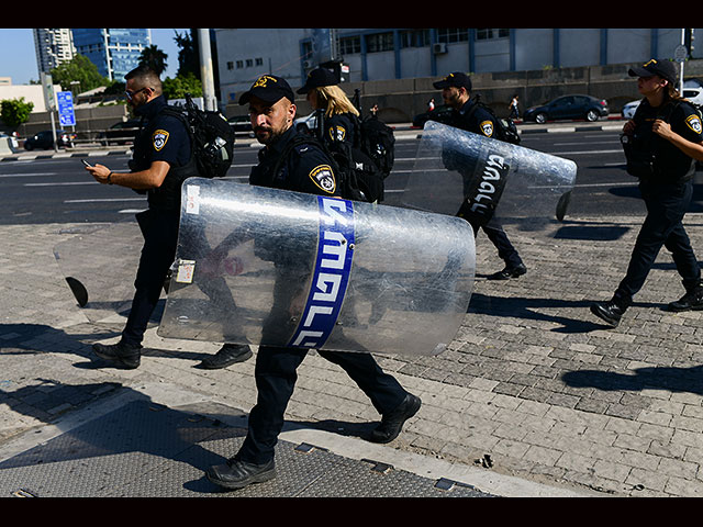 Третий день "черно-белого" протеста в Израиле