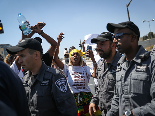 В Иерусалиме прошла акция протеста после решения по "делу полицейского"