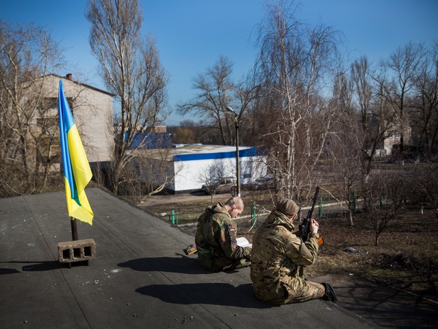 В Донбассе вступил в силу режим "режим тишины"