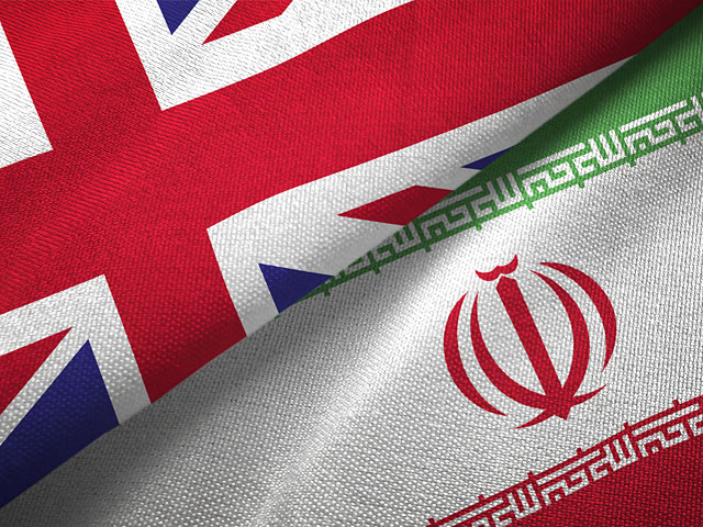 Иран сообщил о прибытии британского посредника  