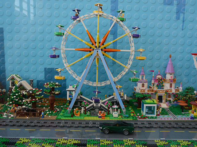 В Холоне открылась уникальная выставка "Искусство LEGO": The Art of the Brick  