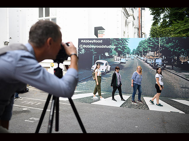 Полвека перехода Beatles через Abbey Road