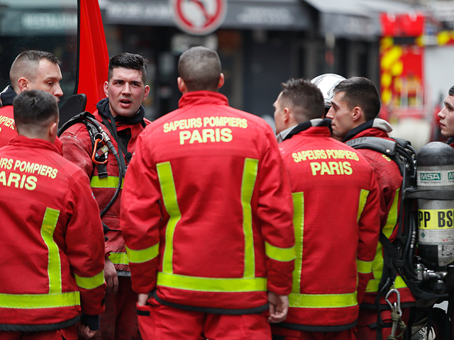Пожар в пригороде Парижа &#8211; сгорел рынок им. Анри Барбюса  