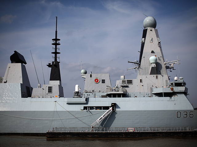  HMS Defender