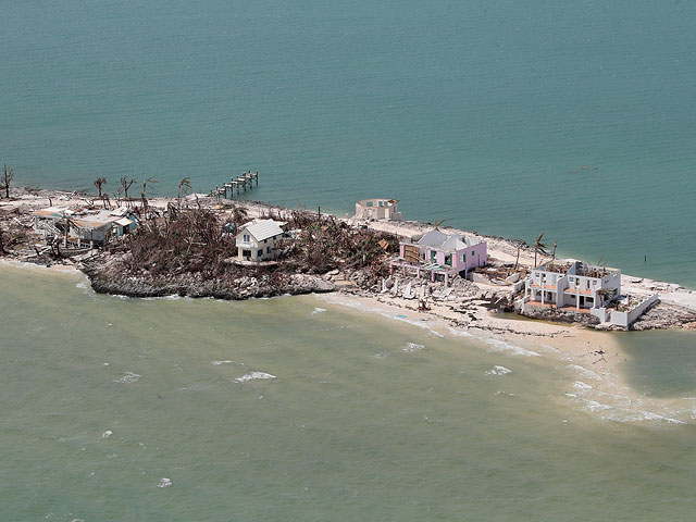 Последствия урагана "Дориан" на Багамах