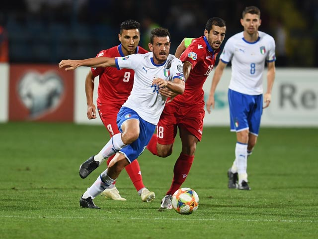 Отборочный турнир Евро 2020. Итальянцы победили сборную Армении, оставшуюся в меньшинстве