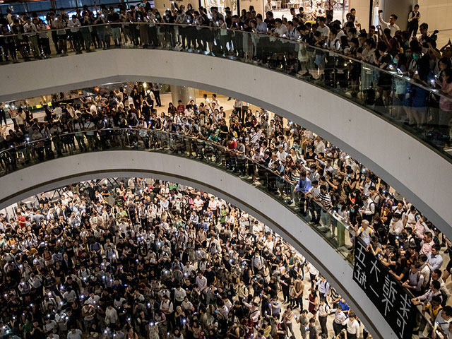 Третий месяц противостояния: массовые протесты в Гонконге