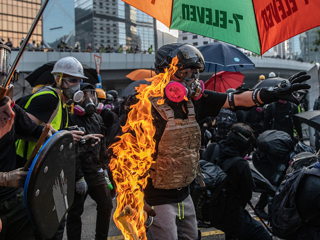 Третий месяц противостояния: массовые протесты в Гонконге