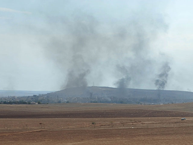 SOHR: не менее 10 убитых в результате авиаудара на границе Сирии и Ирака